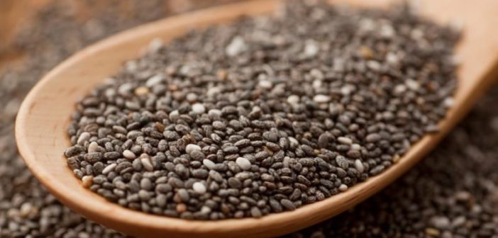 Semi di Chia: proprietà, benefici, valori nutrizionali, usi e controindicazioni. Scopri quali sono le proprietà dei semi di chia, tutti i benefici per la salute, come usarli in cucina e nell'alimentazione, le controindicazioni e gli effetti collaterali.